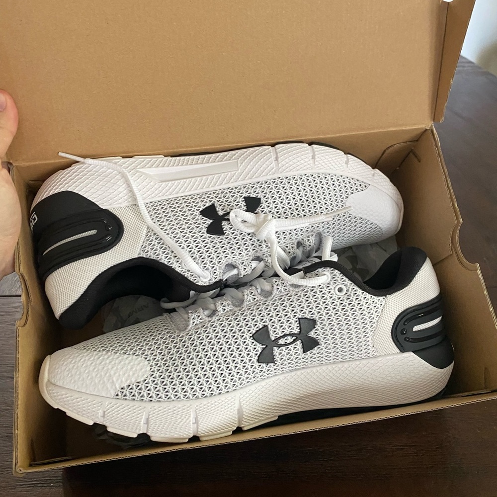 Under Armour UA Charged Rogue 2.5 mens shoes